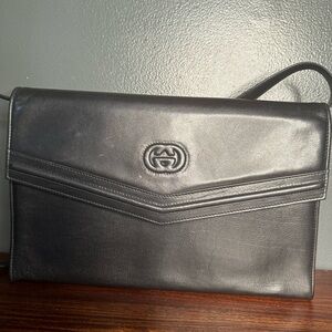 Rare!  Gucci - black leather - gold hardware - crossbody/ shoulder bag